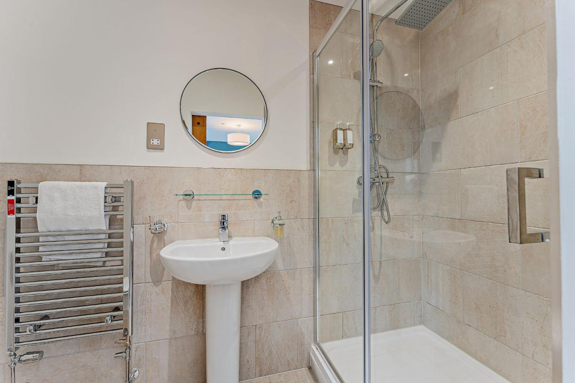 Pistyll 2 Bed Ground Floor Apartment - 11 Plas מראה חיצוני תמונה